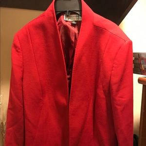 Tahari blazer size 16